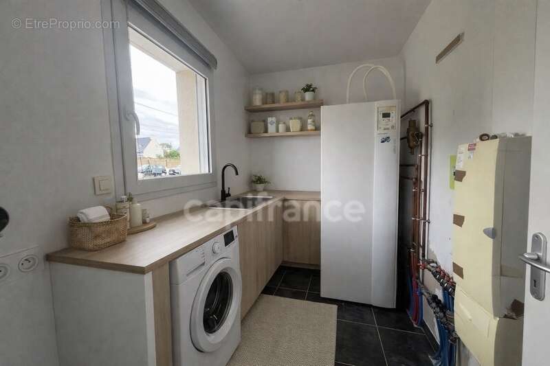 Maison à LE RELECQ-KERHUON