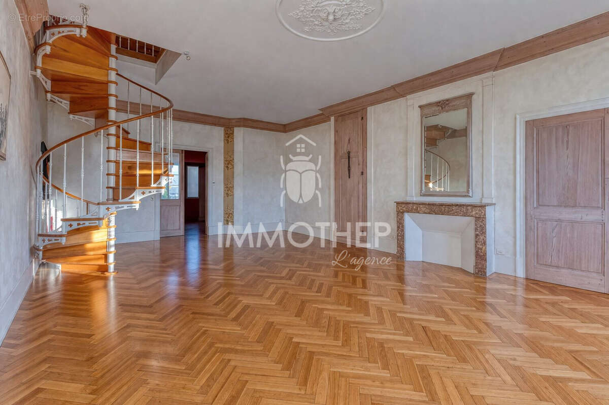 Appartement à GRENOBLE