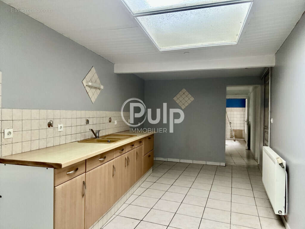 Maison à BRAILLY-CORNEHOTTE