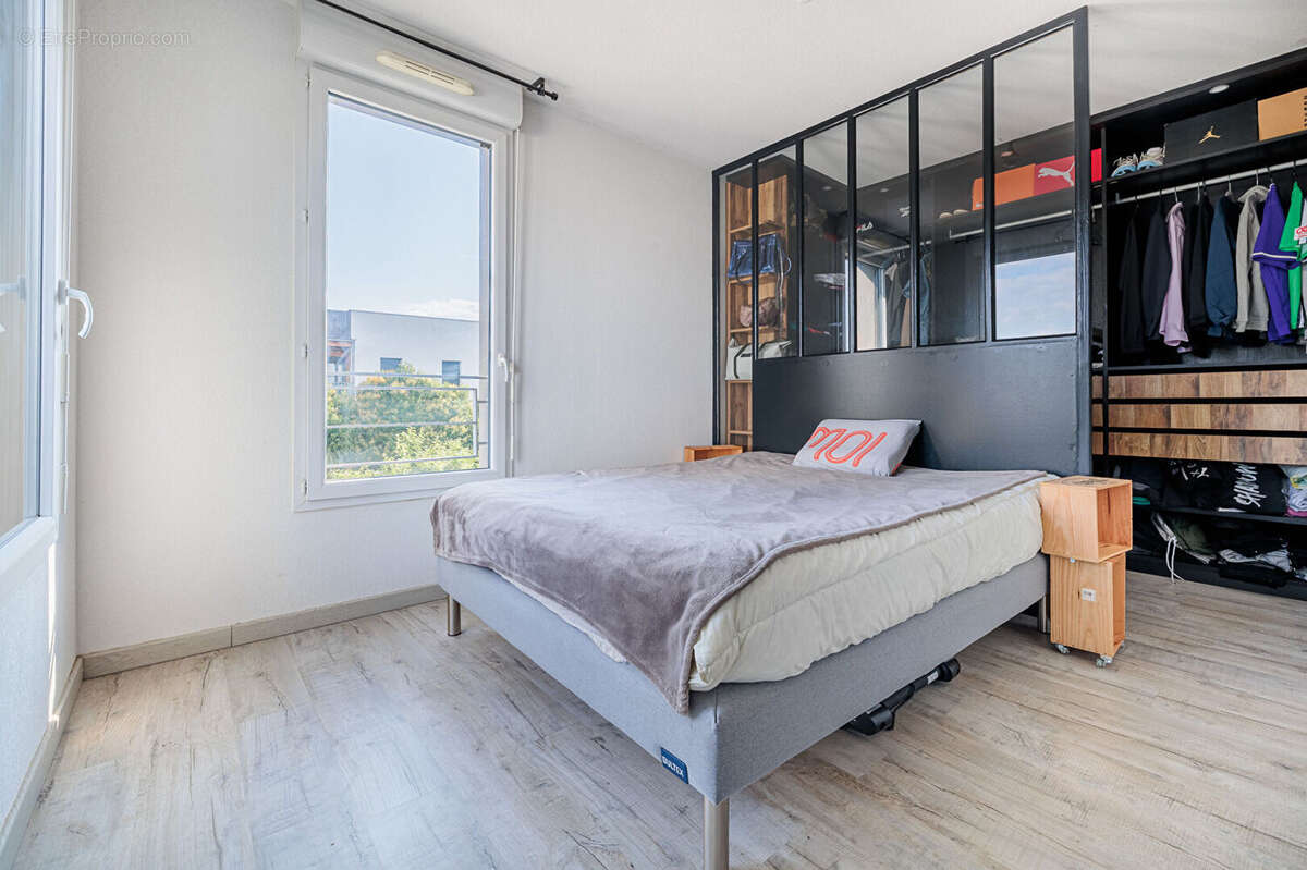 Maison à SAINT-ORENS-DE-GAMEVILLE