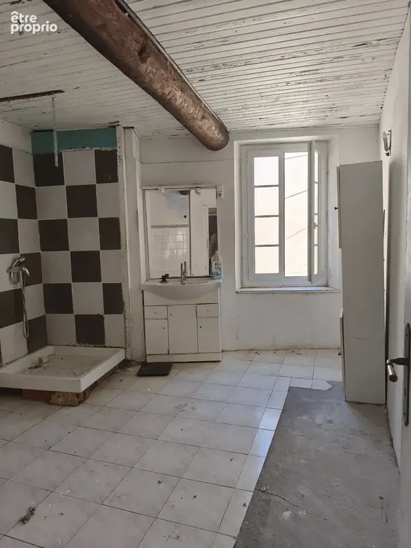 Marcorignan   Maison de village d'environ 200 m2 avec remise de 52 m2   5 chambres   Fort potentiel - photo 7