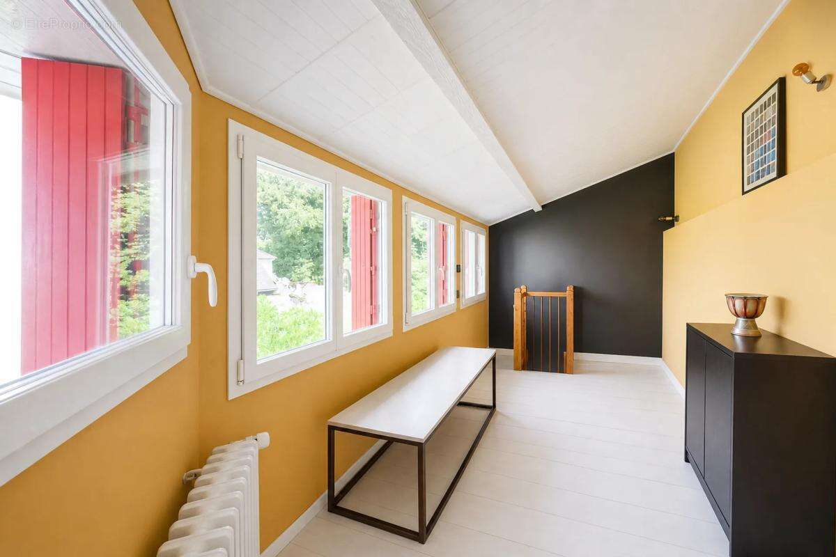 Maison de 7 pièces de 209 m² à Nogent-le-Rotrou - photo 17