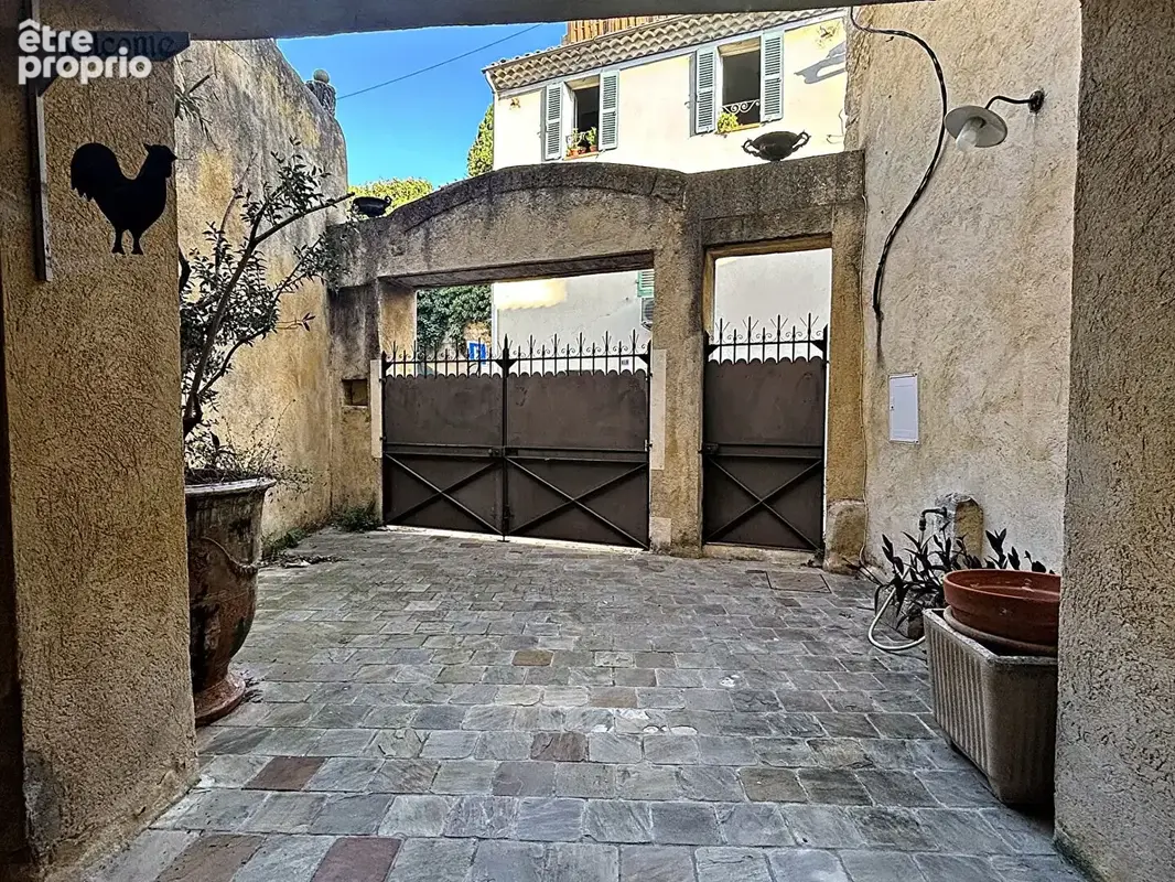 Photo Maison à Lambesc au prix de 699 000€