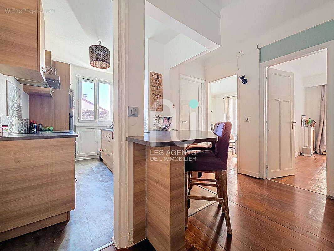 Appartement à ASNIERES-SUR-SEINE