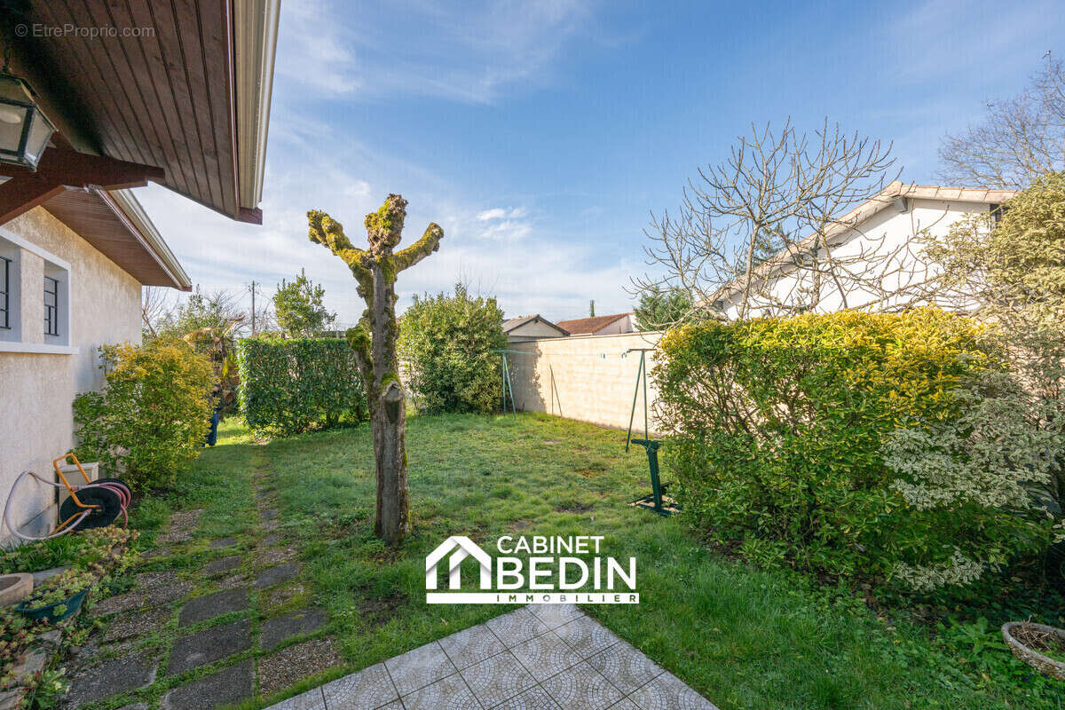 Maison 90 m² à Pessac  - photo 2