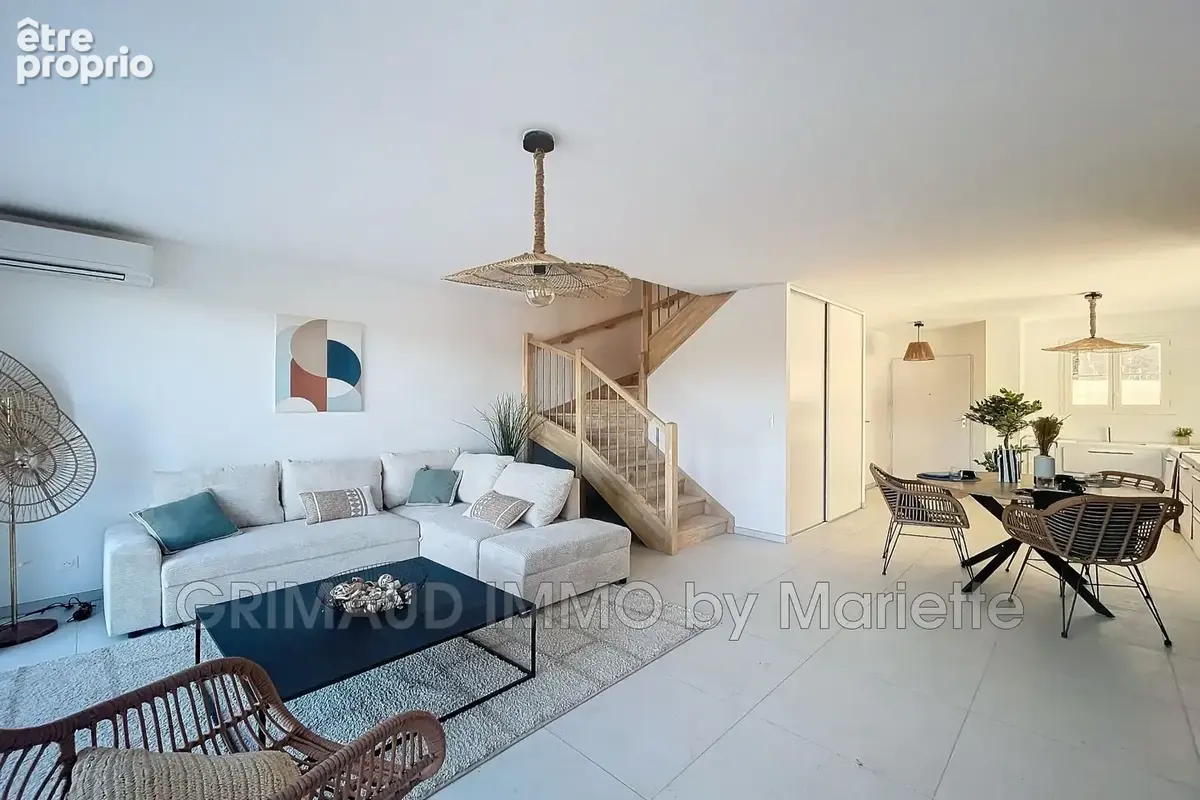 Maison 4 pièces 89 m² à vendre à La Garde-Freinet (83680) - photo 1