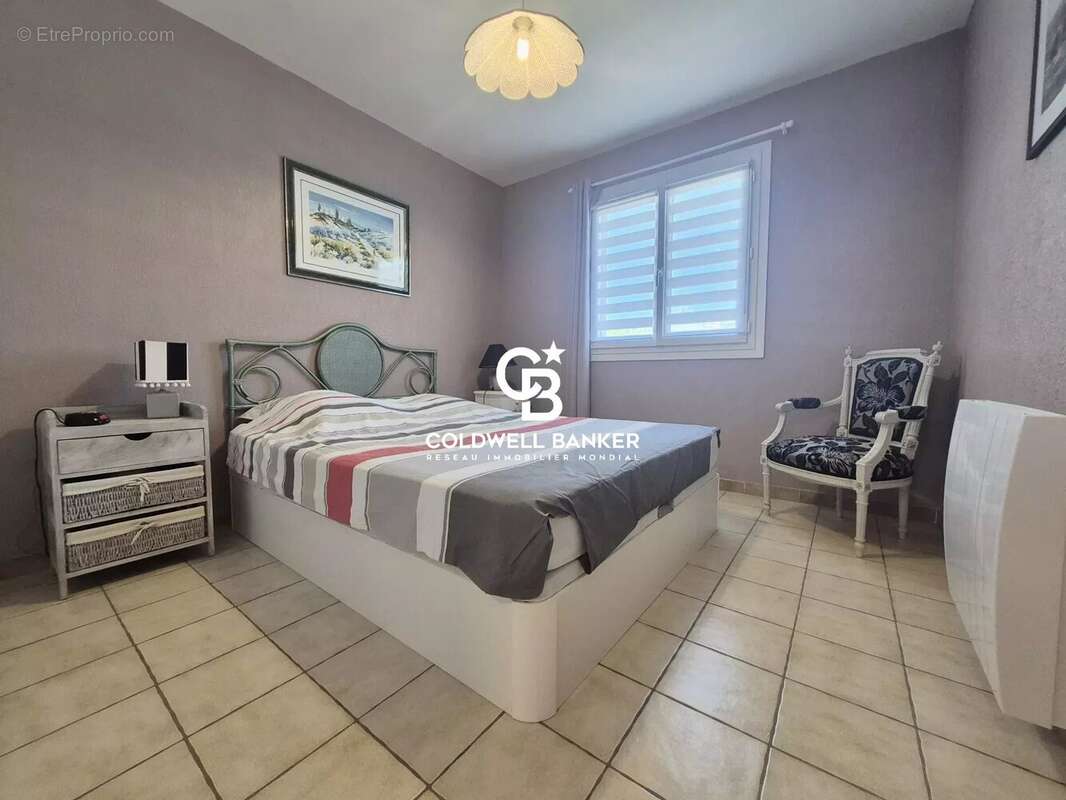 Maison à ROQUEBRUNE-SUR-ARGENS