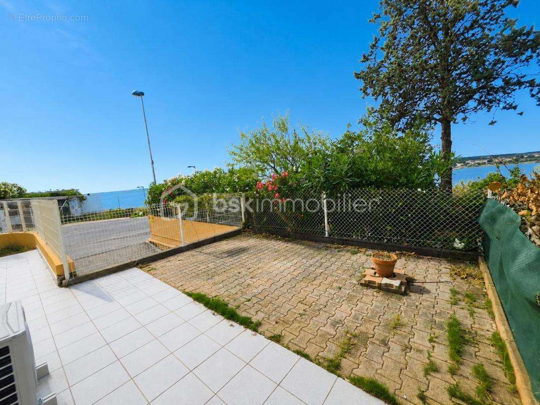 En exclusivite - vue exceptionnelle - garage - jardin - photo 9