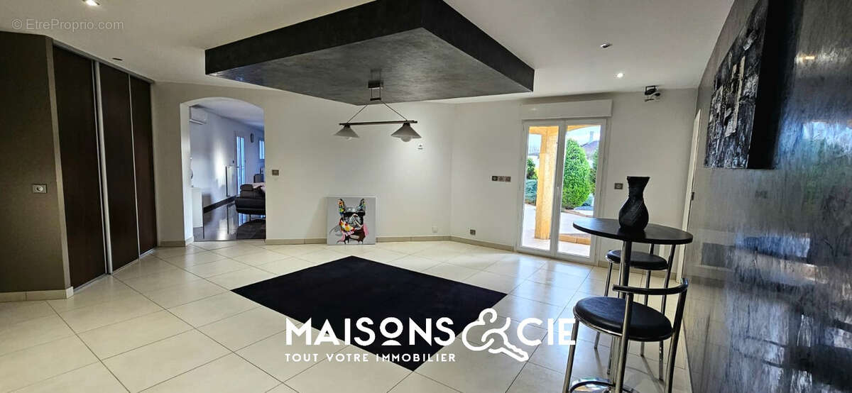 Maison Lagnieu 7 pièce(s) 180 m2 - photo 10