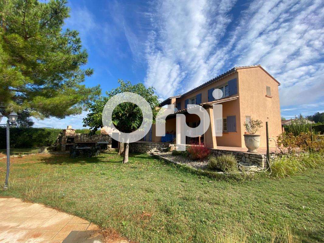 Maison à BARJAC