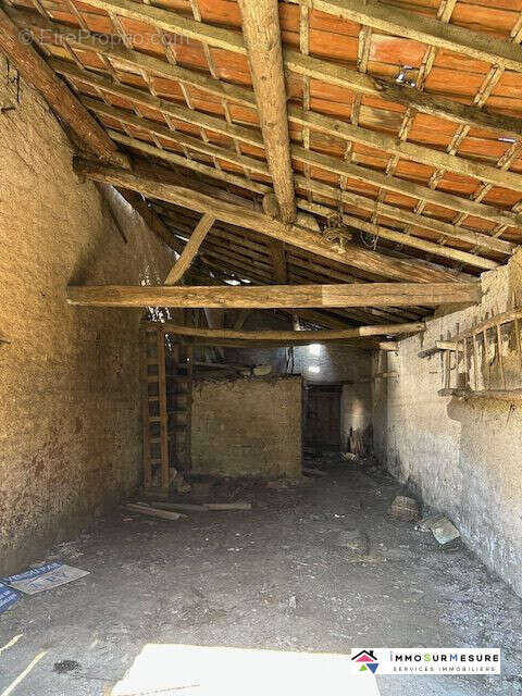 Maison à LA CHAPELLE-LES-LUXEUIL
