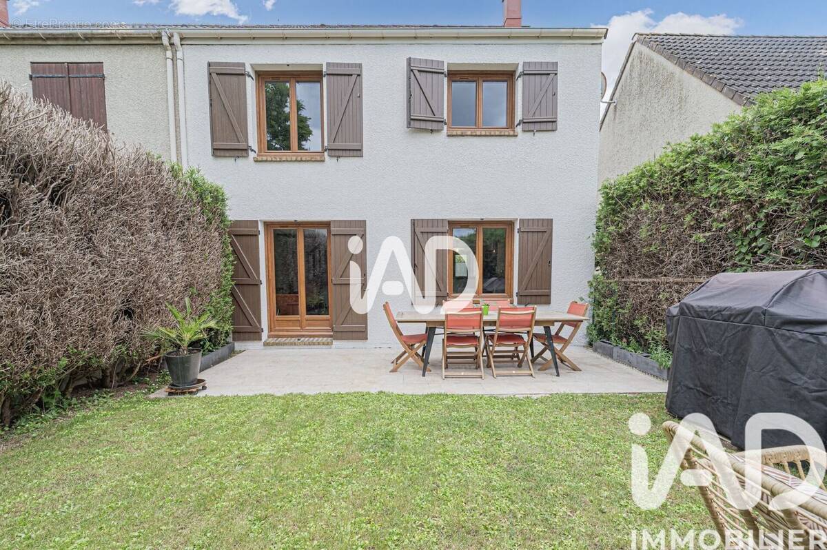 Photo 1 - Maison à VEMARS
