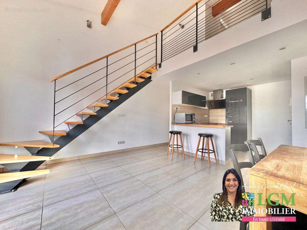 Appartement à MIREVAL