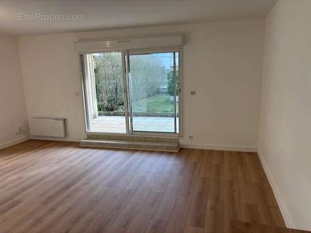 Appartement à OZOIR-LA-FERRIERE
