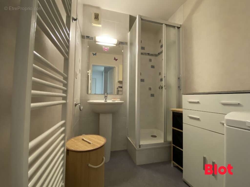 Appartement à JANZE