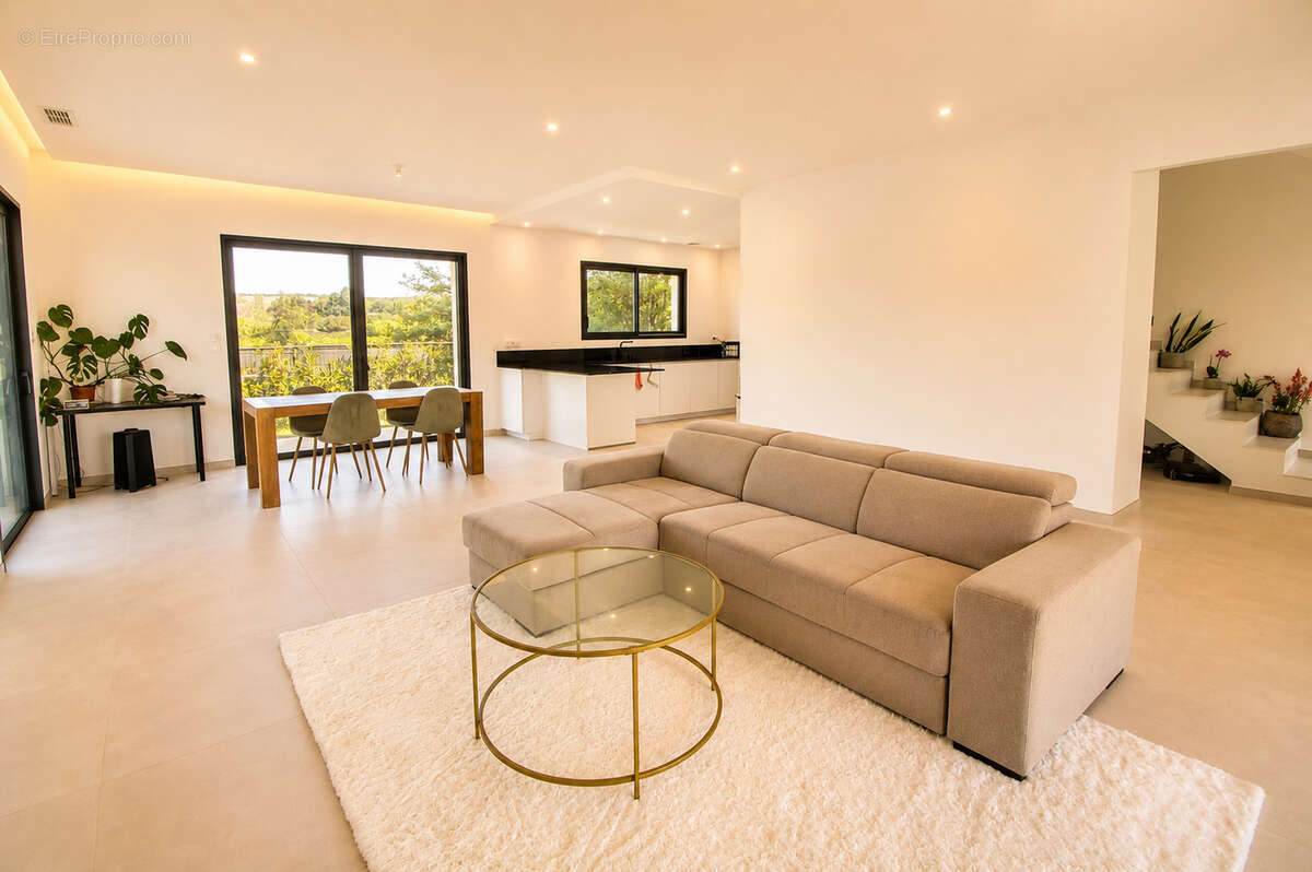 Maison 160m² à piolenc - photo 2