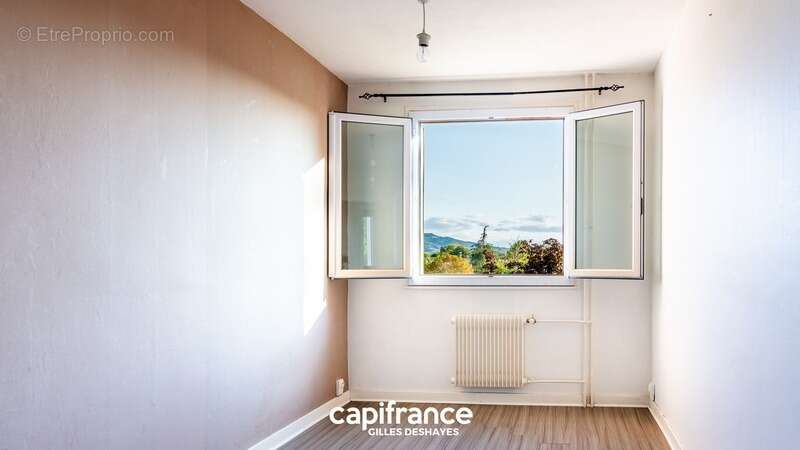 Appartement à JASSANS-RIOTTIER