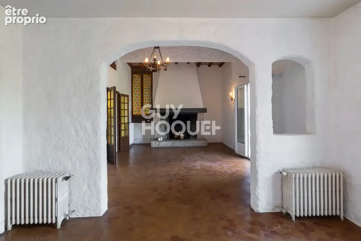 Maison SAINT JEAN DE LUZ 12 Pièces 250 m² - photo 3