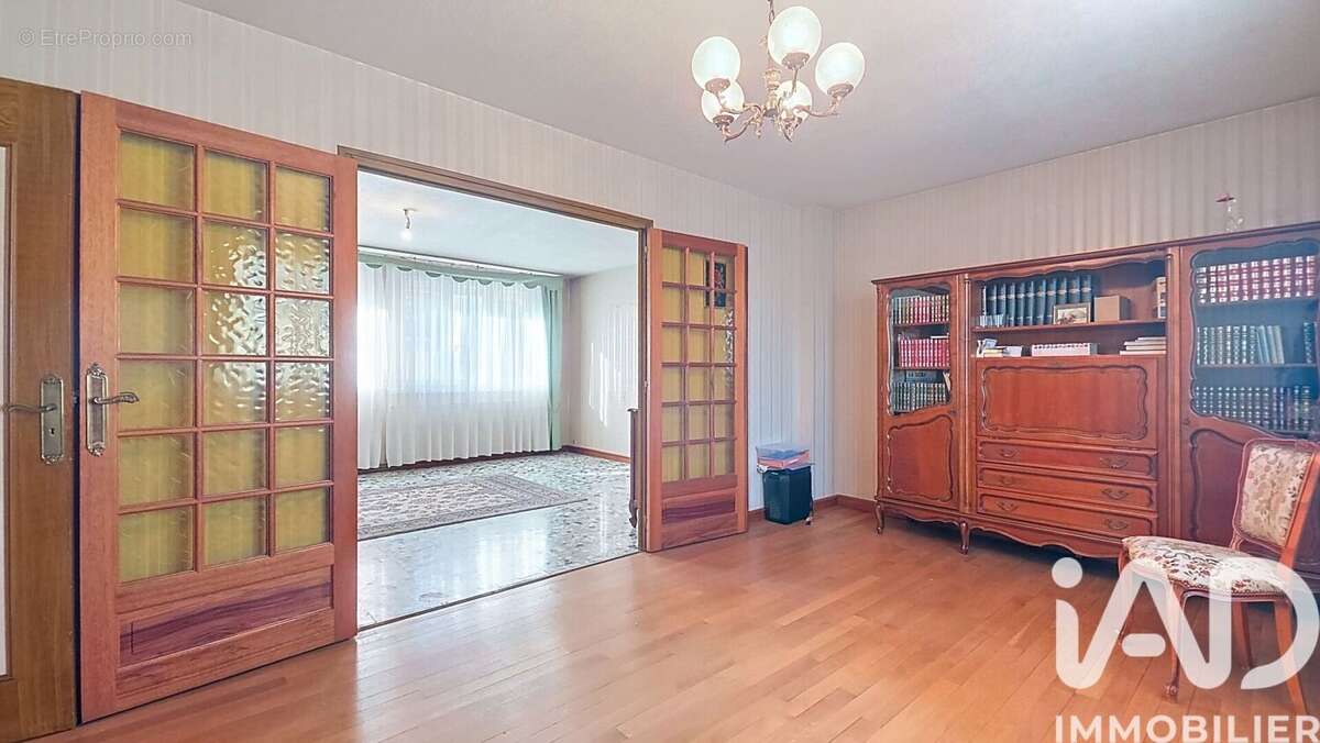 Photo 5 - Maison à YZEURE