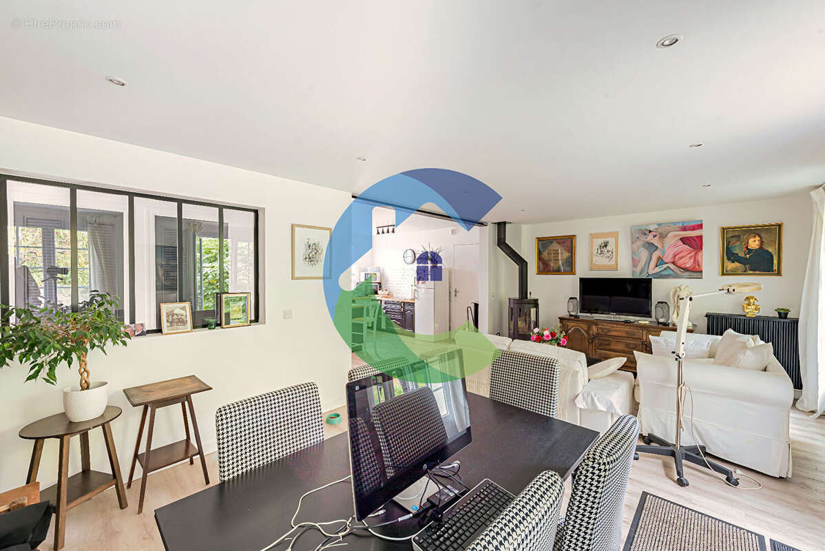 Maison à LONGJUMEAU