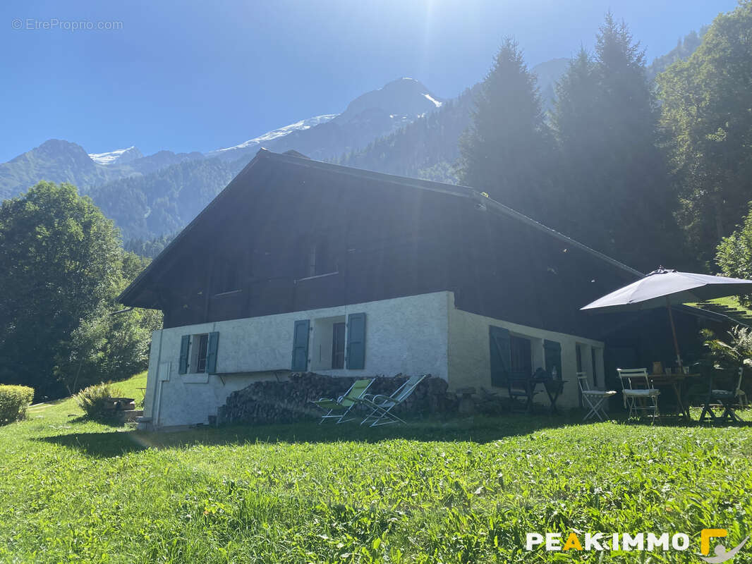 Maison à LES HOUCHES