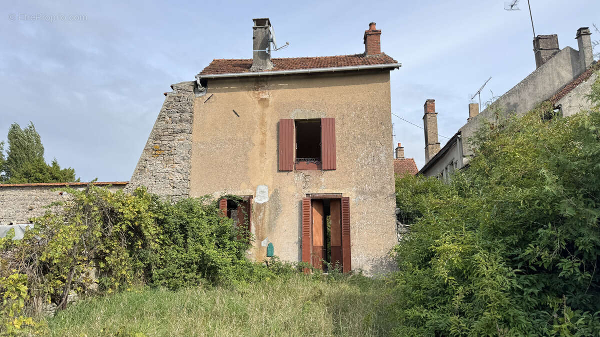 Maison à GUILLON