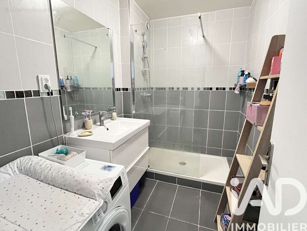 Photo 9 - Appartement à SARTROUVILLE