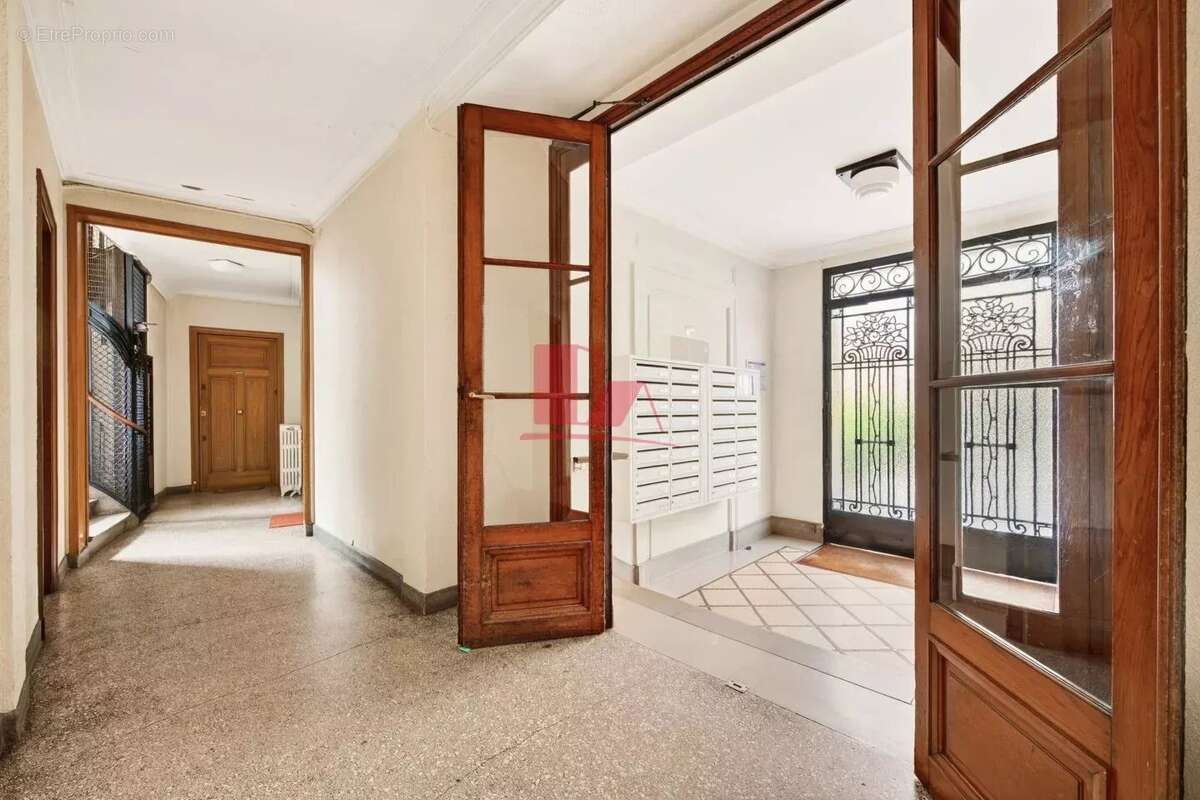 Appartement à ISSY-LES-MOULINEAUX