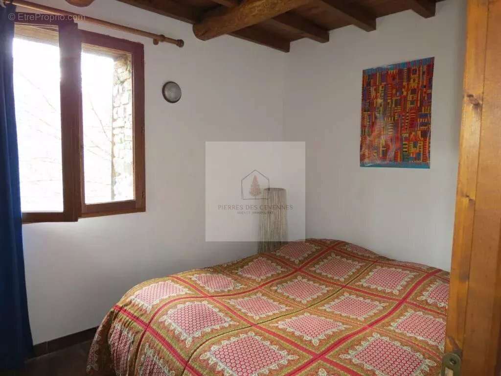Maison à SAINTE-CROIX-VALLEE-FRANCAISE