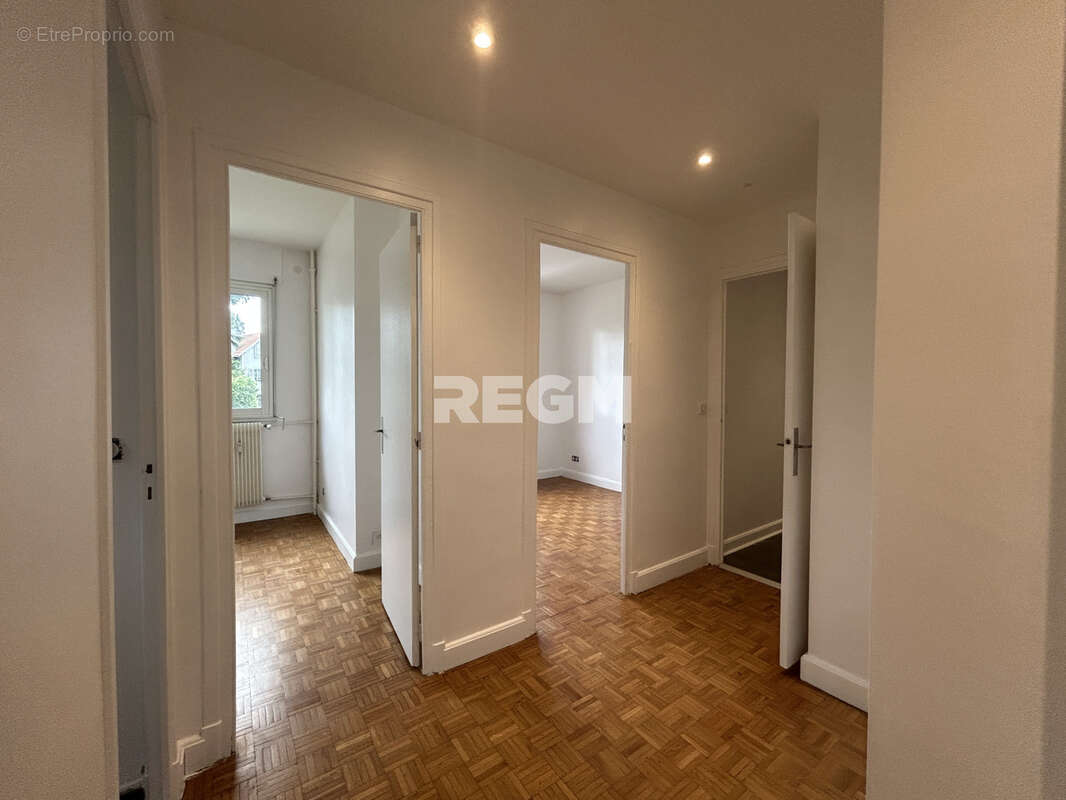Appartement à BILLERE