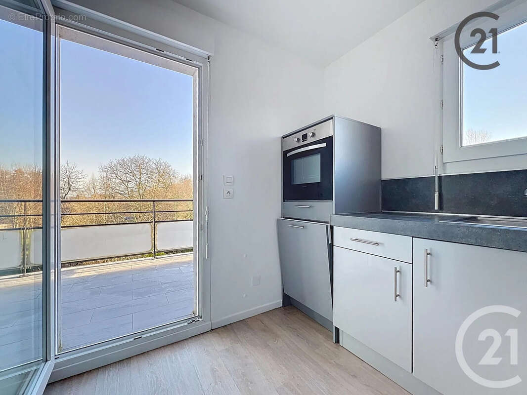 Appartement à TINQUEUX