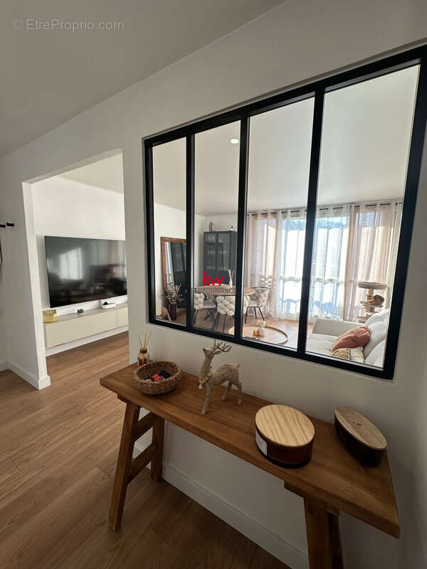Appartement 66 m² à Ecouen  - photo 2
