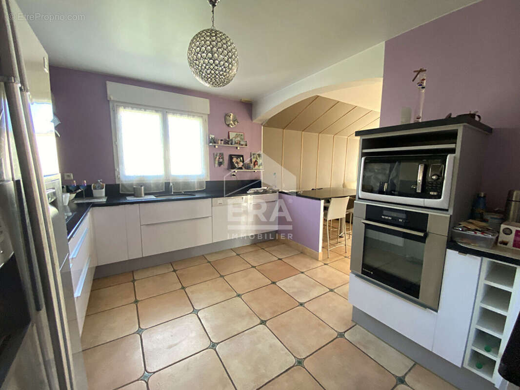 Maison à SERRES-CASTET