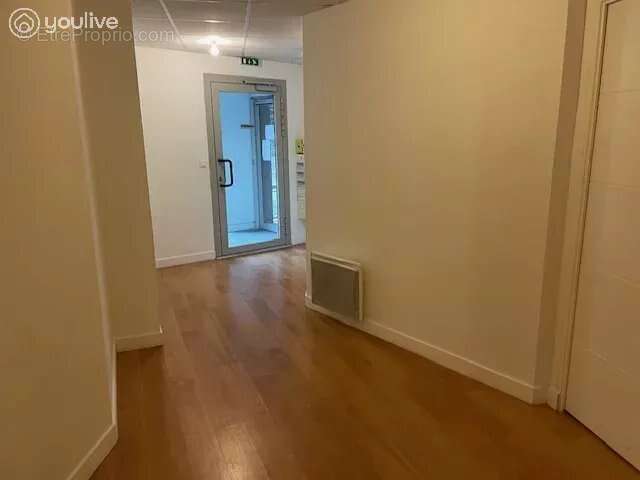 Commerce à WASQUEHAL