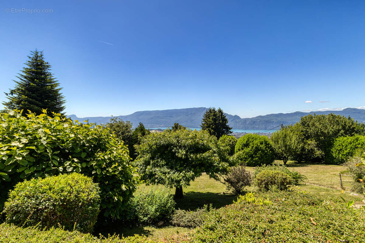 Trévignin - Villa avec vue lac - Terrain 2500 m2 - photo 6