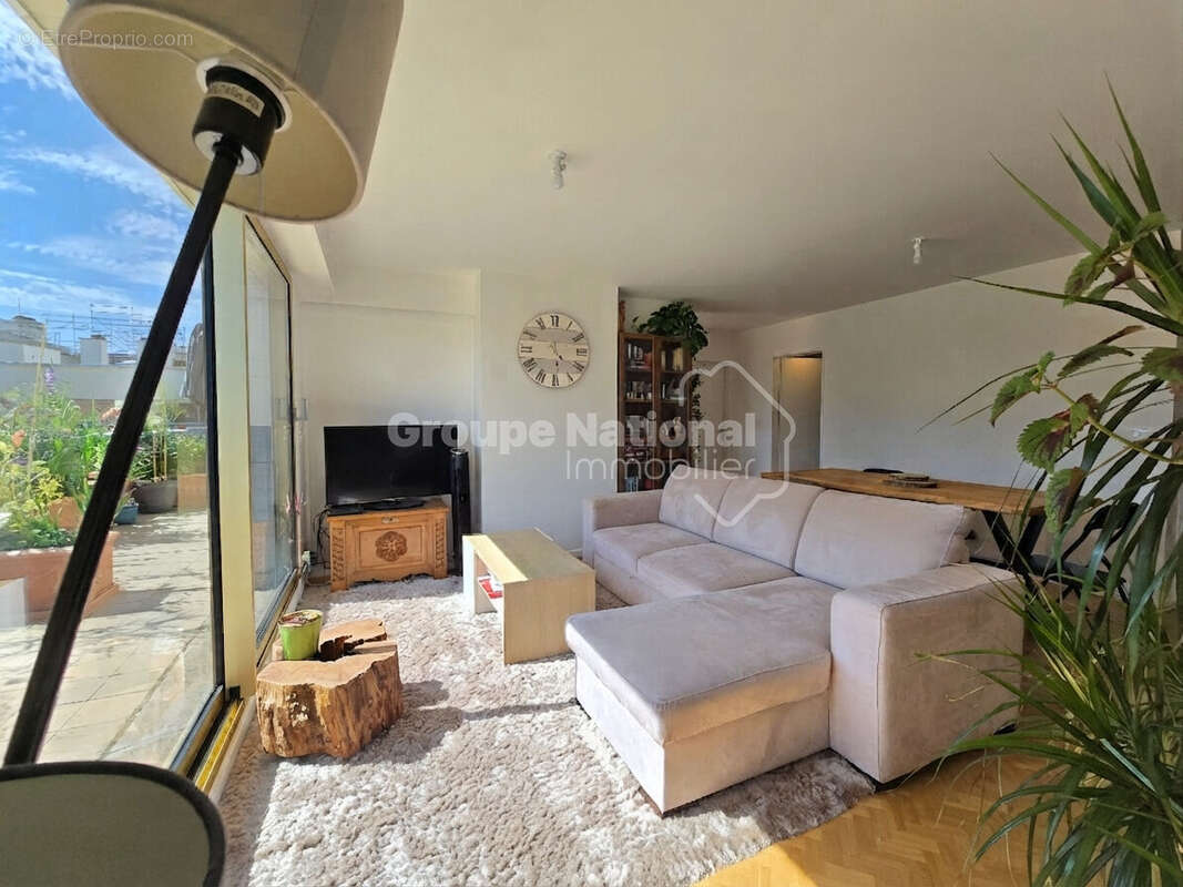 Appartement Versailles 3 pièce(s) 70 m2 + TERRASSE de 42m² - photo 6