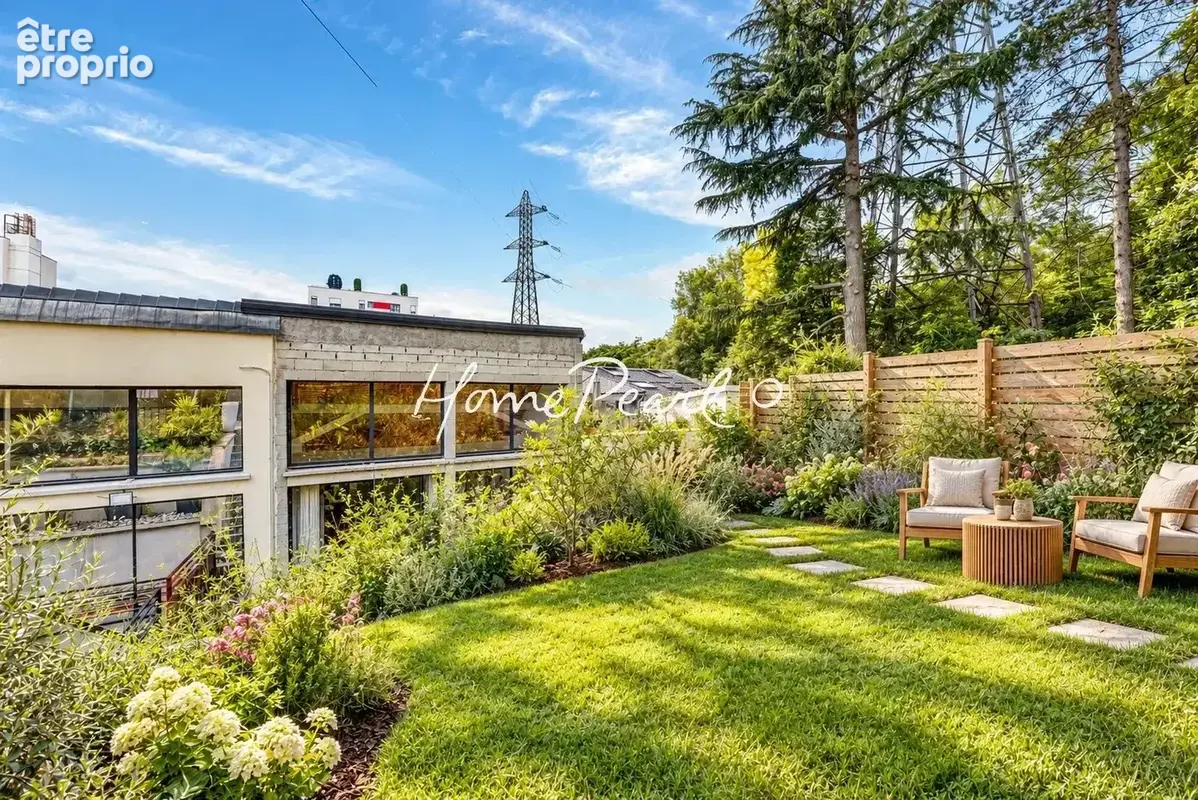 Loft de caractère – 160 m² Carrez – Beaux volumes – Jardin – Terrasse - photo 8