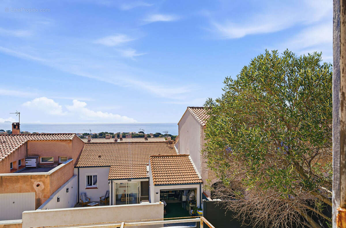 Appartement à SAUSSET-LES-PINS