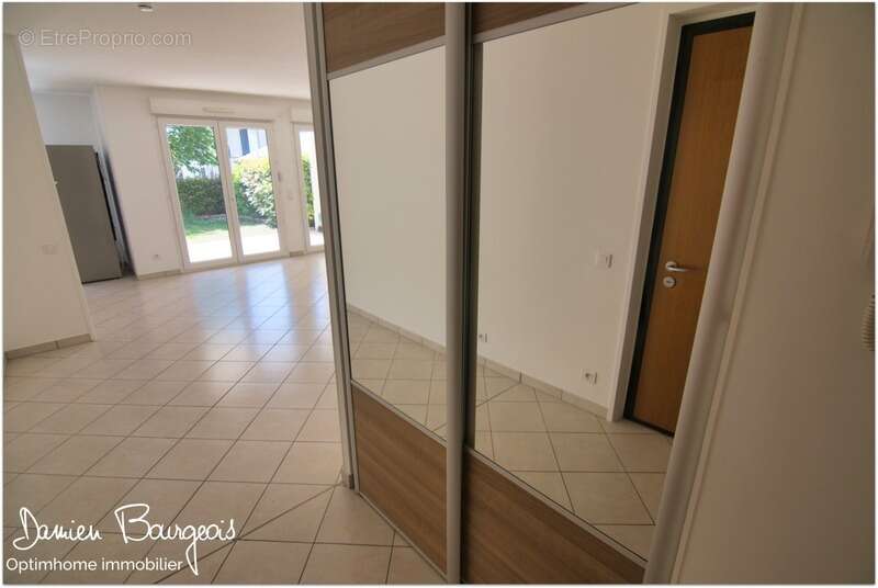 Appartement à SERGY