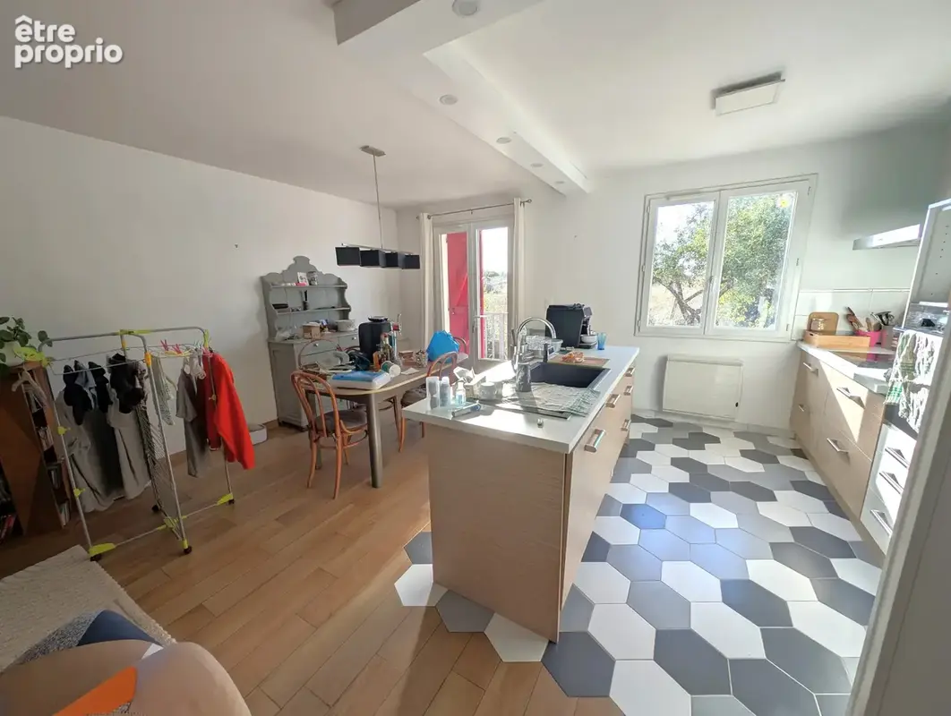 Maison de plain pied à moins de 10 minutes de Joigny et de la gare sur la commune de Neuilly, 2 chambres et ja - photo 3