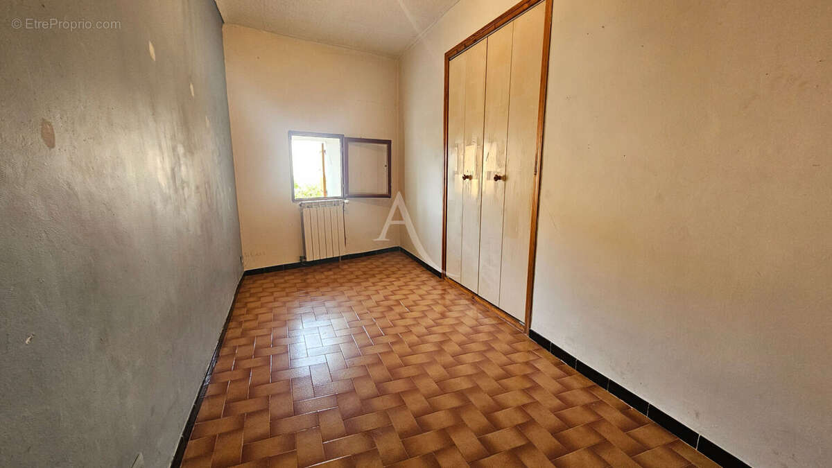 Maison à SAINTE-ANASTASIE
