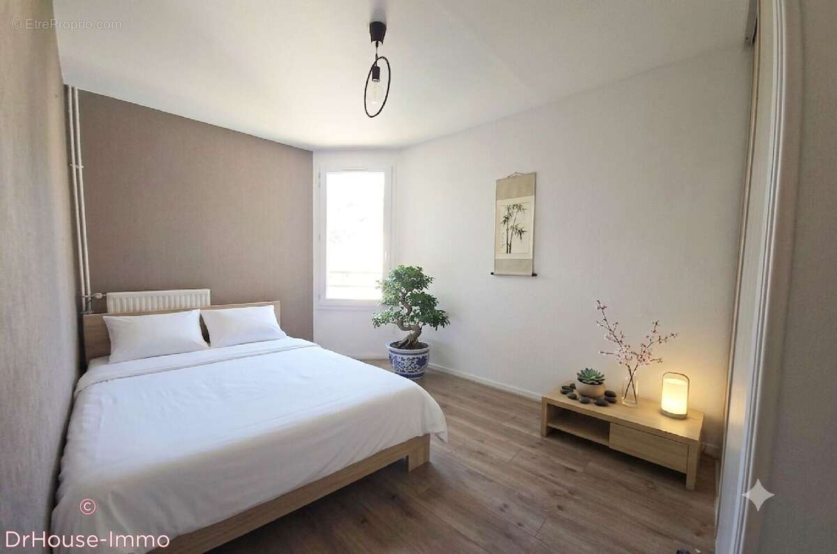Appartement à FRAISSES