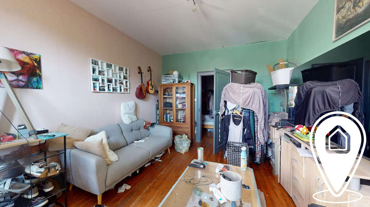 Appartement à MIRECOURT