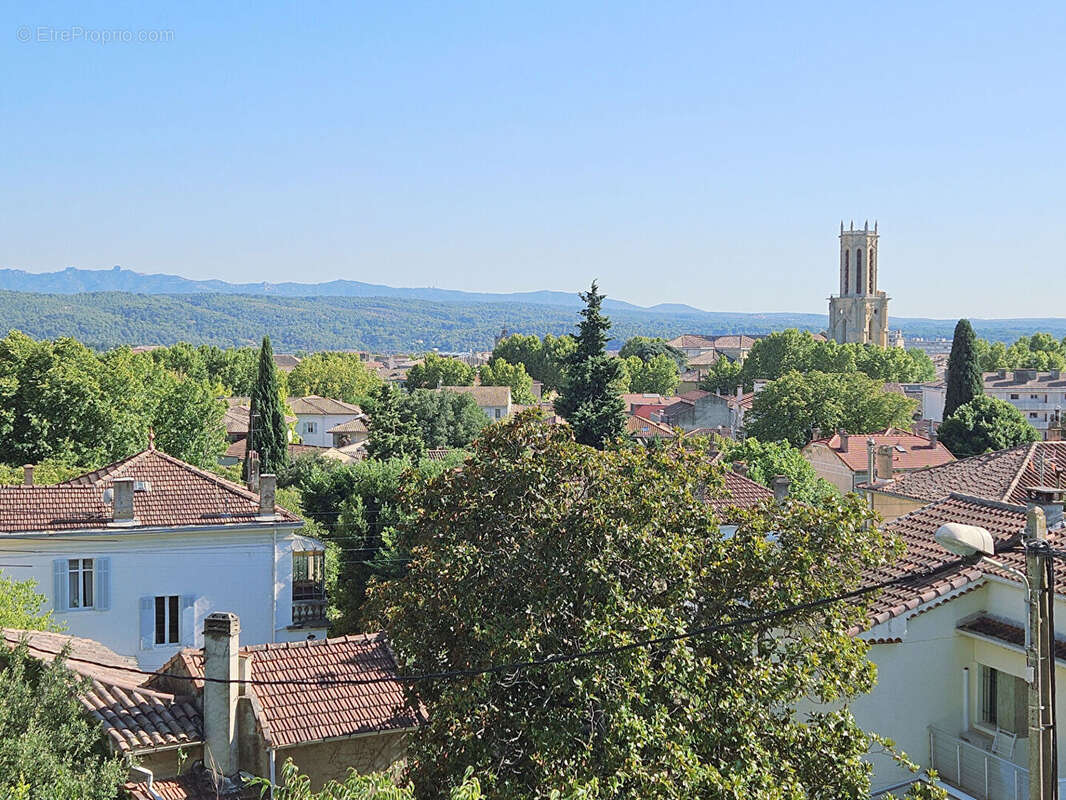 Appartement à AIX-EN-PROVENCE