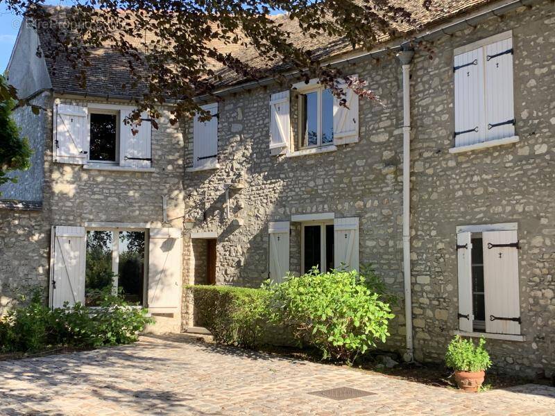 Maison à MONTAINVILLE