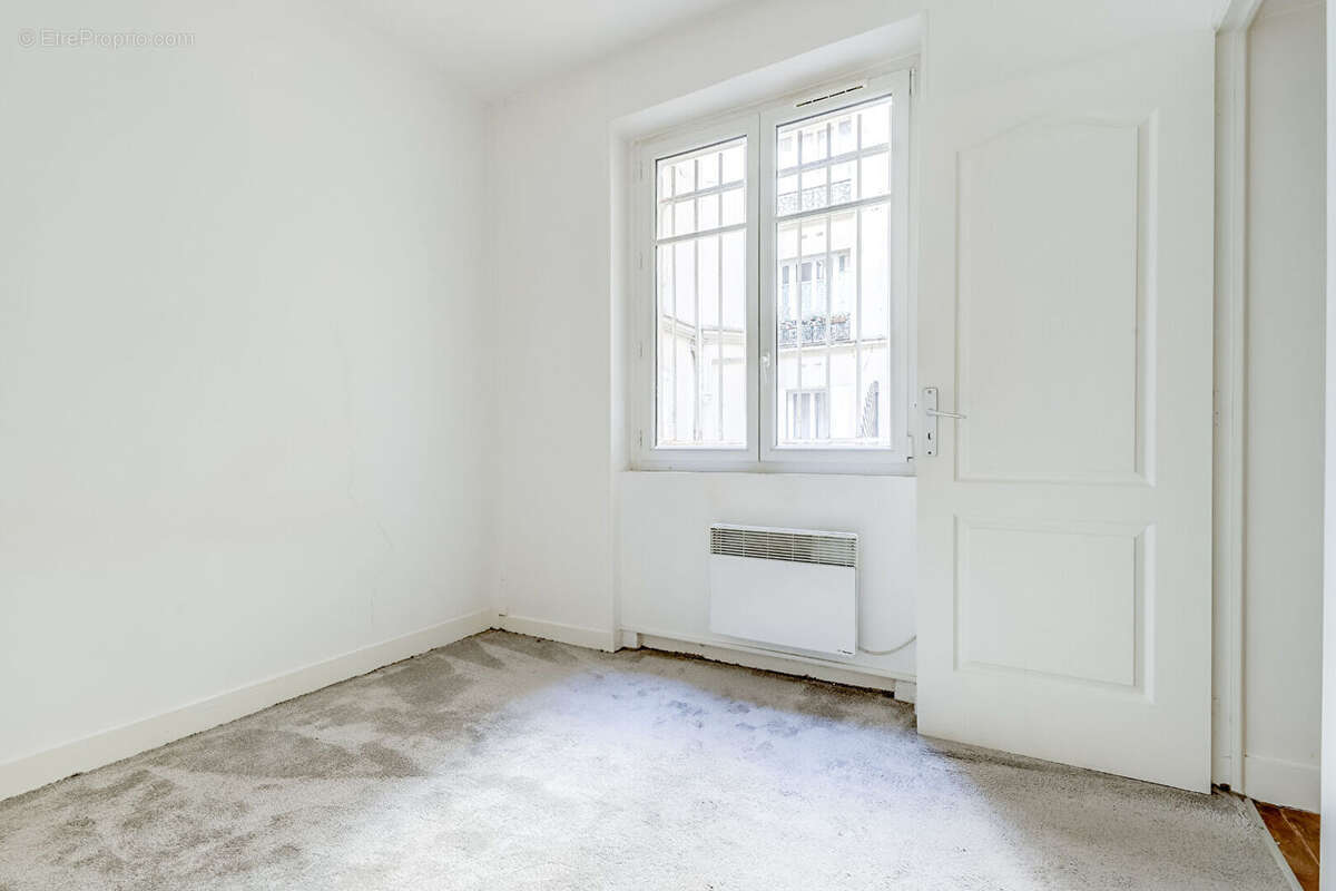 Appartement à PARIS-9E
