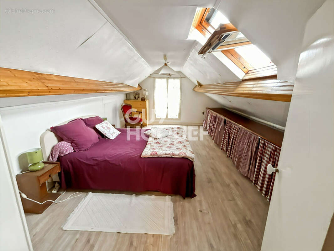 Maison à FONTENAY-TRESIGNY