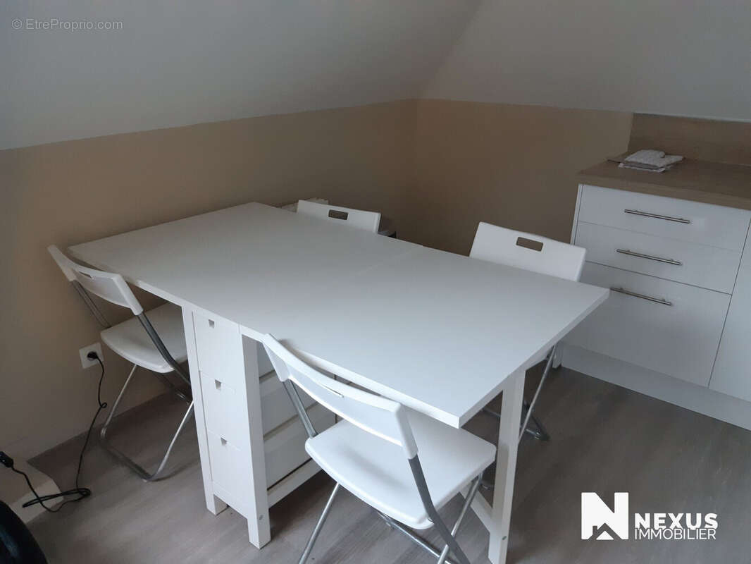 Appartement 355 m² à Elbeuf  - photo 6