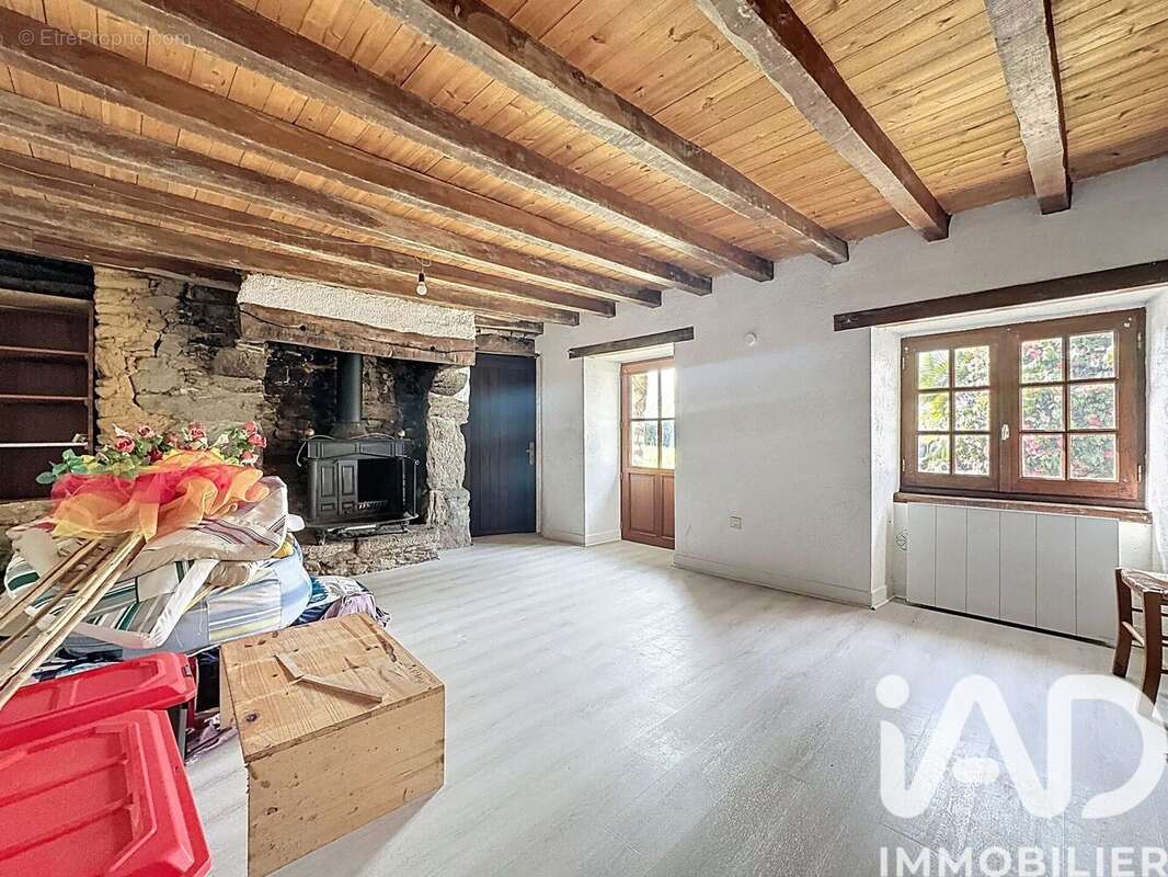 Photo 4 - Maison à SAINT-AVE