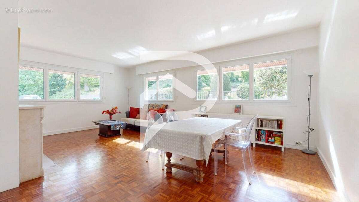 Appartement à MARLY-LE-ROI